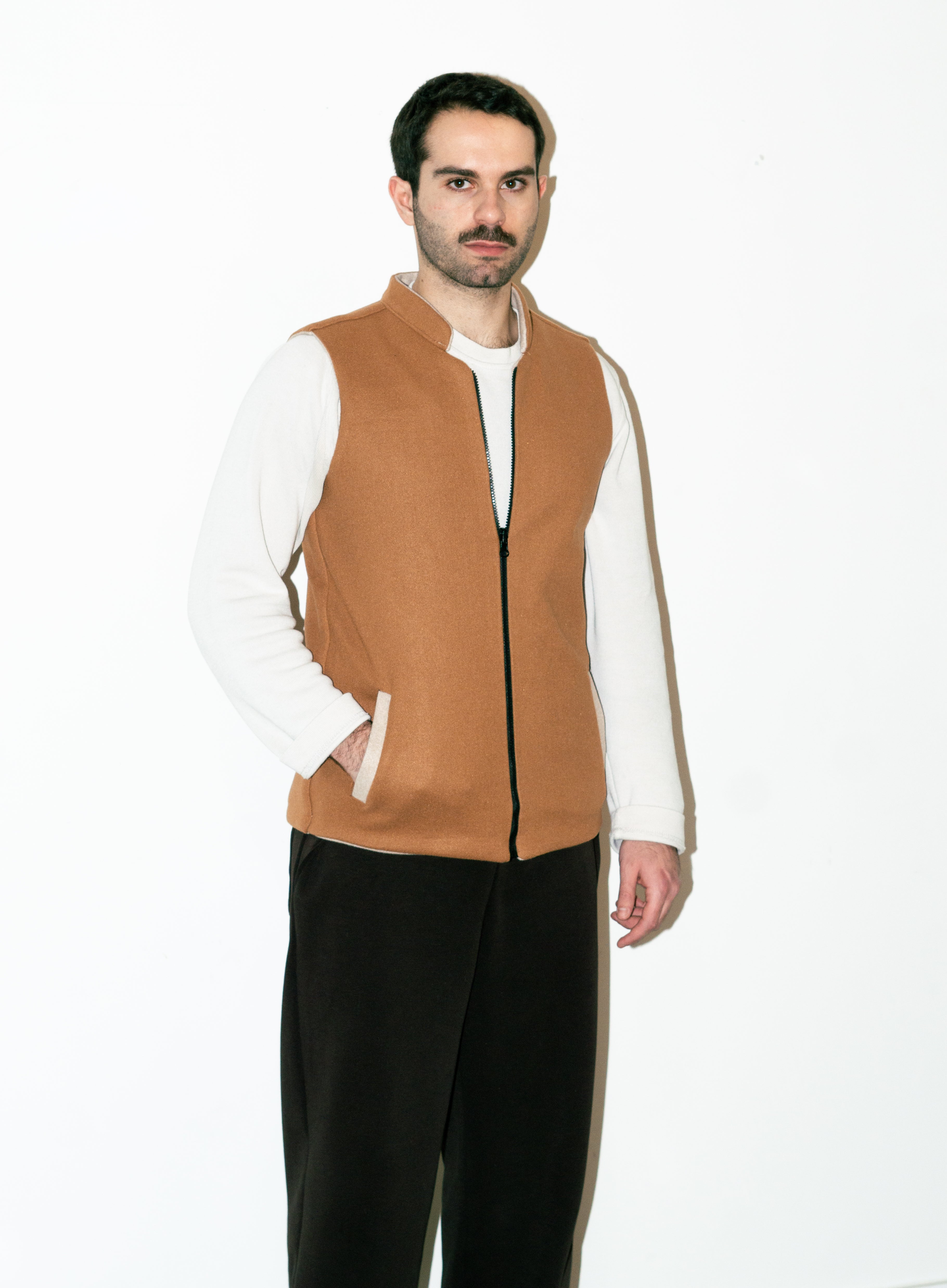 Al-Sudeiri Vest / Reversible - Coconut and Tan (With Zip)