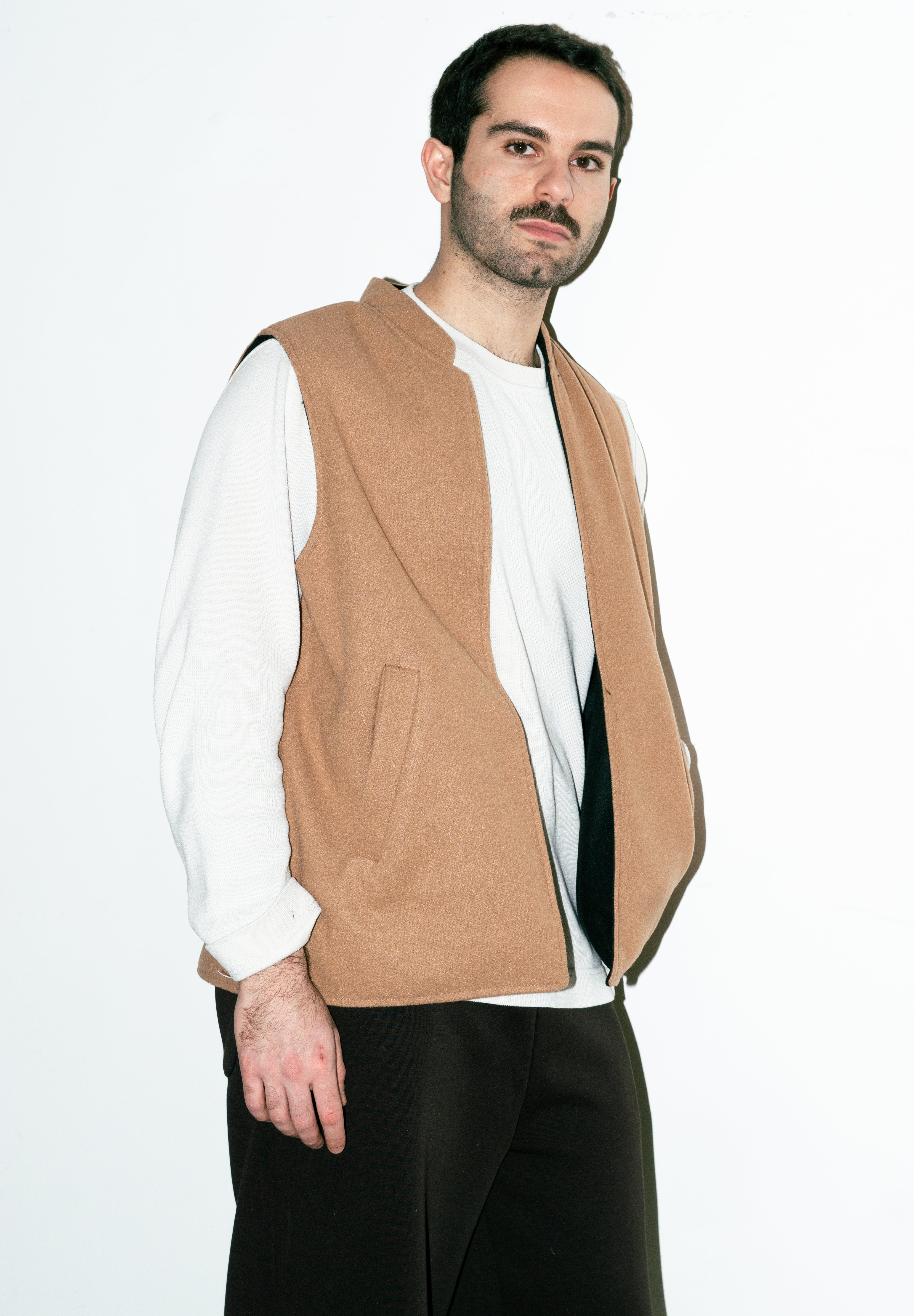 Al-Sudeiri Vest / Reversible - Black and Tan (No Zip)